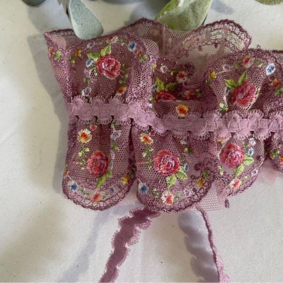 For Love & Lemons Daphne Garter Belt Purple New Floral Metallic Embroidery Large - Picture 4 of 11